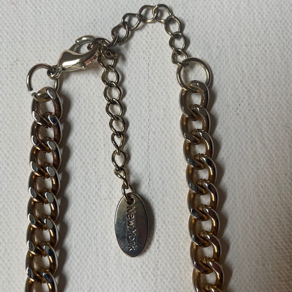 Multicolored statement necklace - Picture 4 of 7